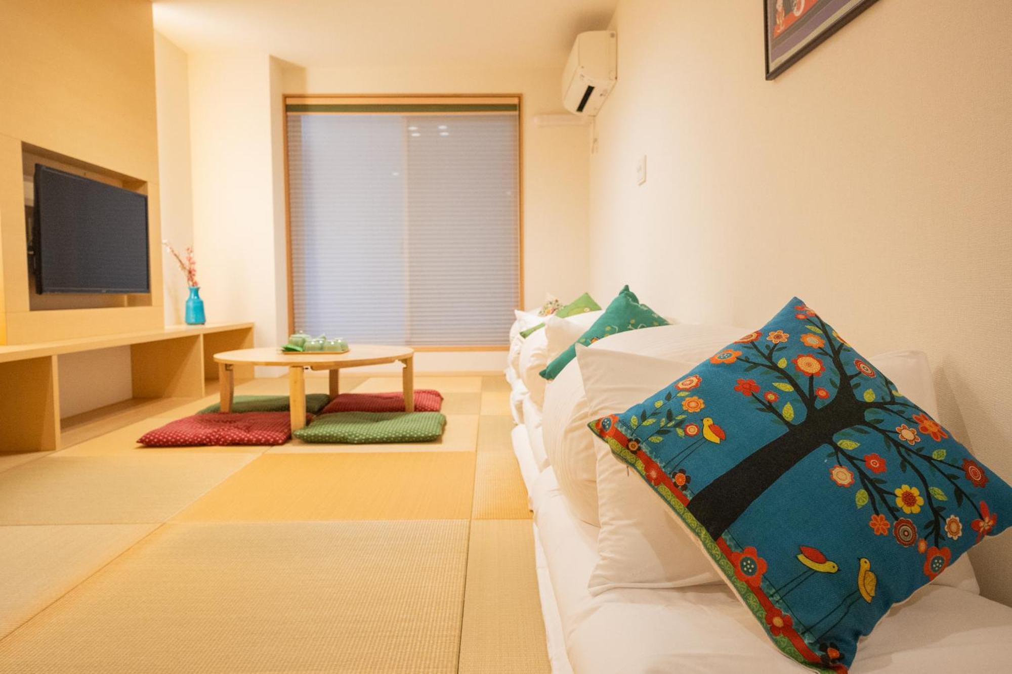 Home Inn Kujo Kawaramachi Киото Экстерьер фото