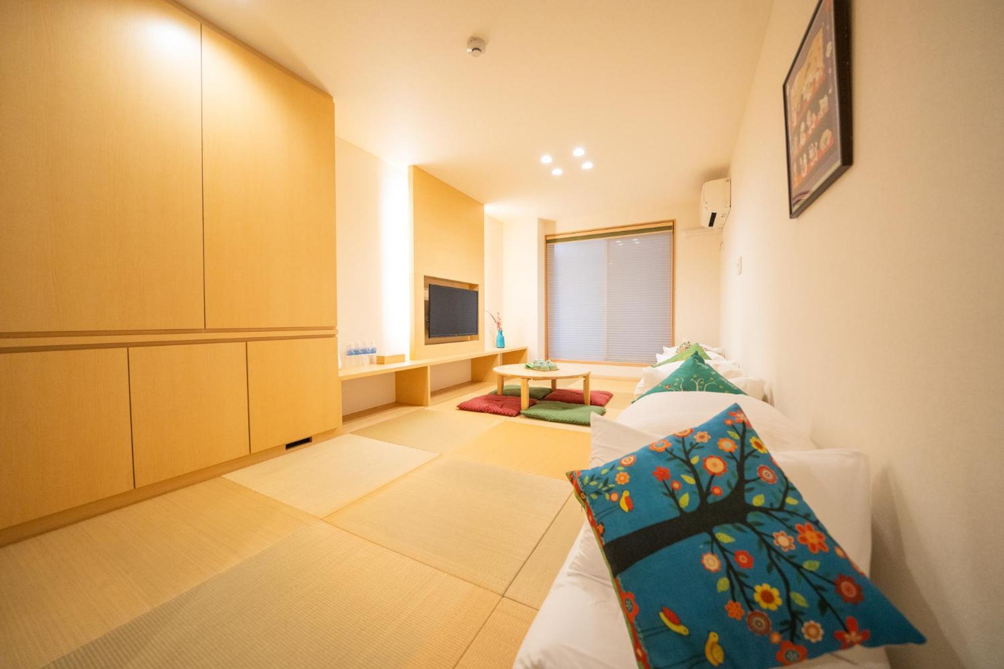 Home Inn Kujo Kawaramachi Киото Экстерьер фото