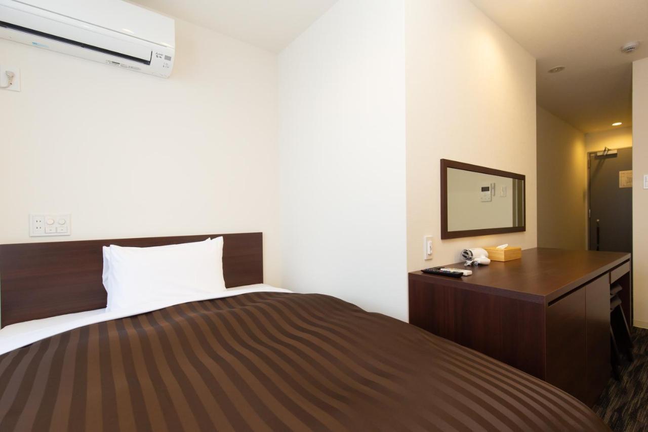 Home Inn Kujo Kawaramachi Киото Экстерьер фото